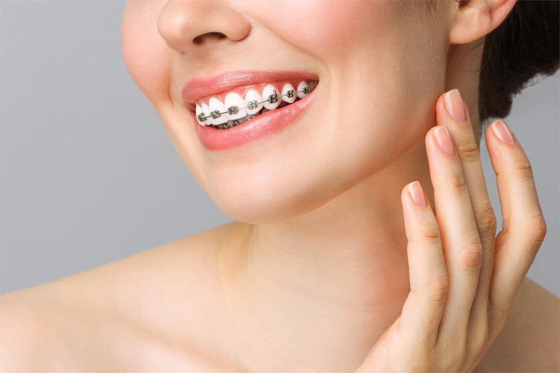 ¿Cómo lavar los dientes con brackets?