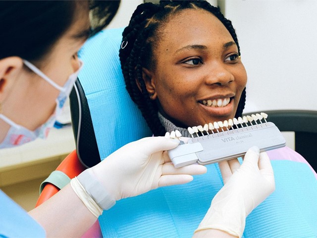 ¿Cuánto tiempo dura un tratamiento con coronas dentales de zirconio? 